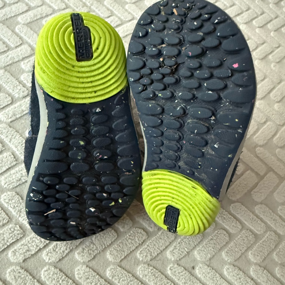 Merrell Sneakers - Picture 5 of 5